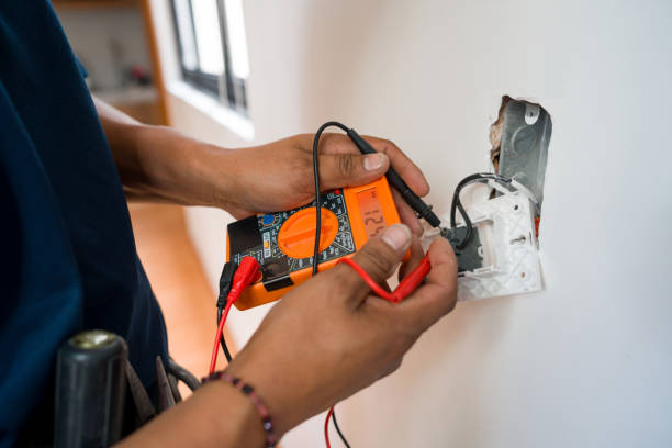 Best Circuit Breaker Repair  in Seguin, TX